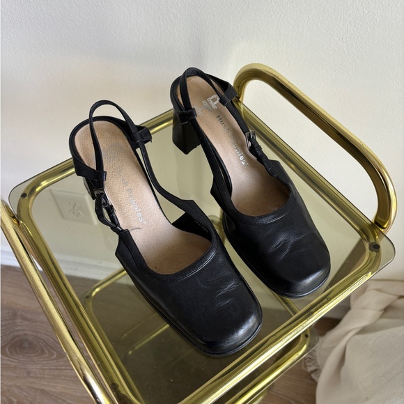 Vintage Black Leather Kitten Square Heels - Picture 3 of 7